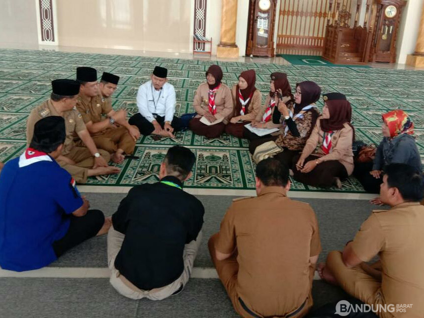 Bupati Apresiasi Gerakan Pramuka Kwarcab KBB - Bandung ...