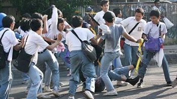 Geng Motor di KBB Berulah, Anak SMK Terluka Sabetan Senjata Tajam