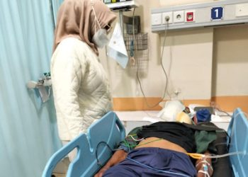 Petugas Linmas Desa Laksanamekar Tertabrak Saat Kawal Logistik Pilkada