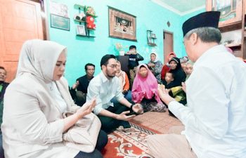 Takziyah ke Rumah Duka, Jeje-Asep Ismail Sampaikan Belasungkawa Mendalam