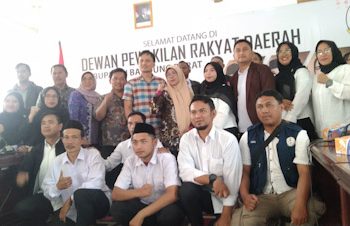 Tak Lolos P3K, Ribuan Guru Honorer di Bandung Barat Kelimpungan
