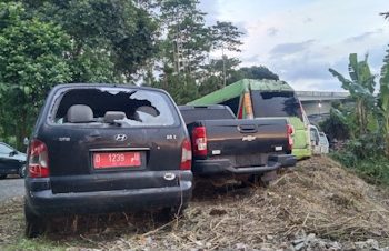 Rusak Parah, Puluhan Kendaraan Dinas Pemkab Bandung Barat Dibiarkan Mangkrak