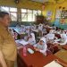 Sekolah Dipagar Ahli Waris, Siswa SDN Bunisari Terpaksa Belajar Siang Hari