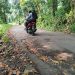 Jalan Cipatat-Kertamukti Kembali Rusak, Warga Soroti Kualitas Perbaikan
