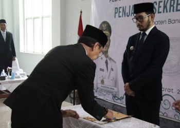 Baru Dilantik, Pj Sekda Bandung Barat Langsung Dihantam Persoalan TGR dan Kekosongan Jabatan