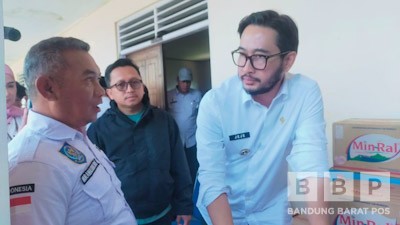 Puluhan Tahun Rusak, Jalan Purabaya-Jati Saguling Akhirnya Mulai Diperbaiki