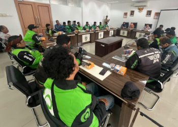 Setahun Menunggu, Ojol Datangi DPRD KBB: Ada Apa?