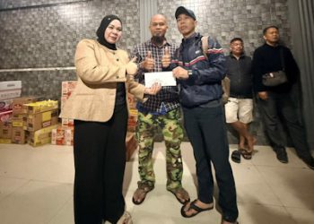 Pipih Supriati Bantu Korban Bencana di Padalarang